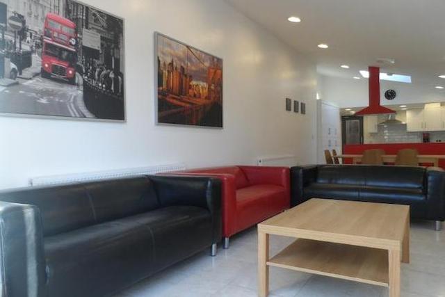  Image of 8 bedroom Property to rent in Warwards Lane Stirchley Birmingham B29 at 121 Warwards Lane, Room 4, Birmingham B29