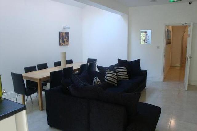 Image of 8 bedroom Property to rent in Oak Tree Lane Selly Oak Birmingham B29 at Oak Tree Lane, Selly Oak, Birmingham B29