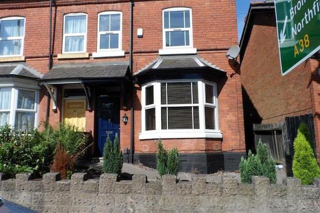  Image of 8 bedroom  to rent in Oak Tree Lane Selly Oak Birmingham B29 at 28 Oak Tree Lane, Birmingham B29