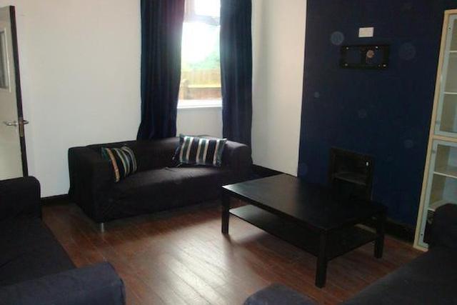  Image of 1 bedroom Room to rent in Pershore Road Selly Park Birmingham B29 at Short Term Let: 968 Pershore Road, Room 3, Birmingham B29