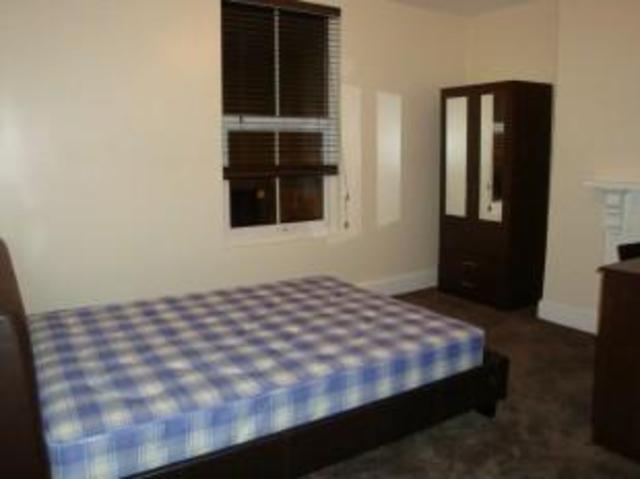  Image of 1 bedroom Room to rent in Salisbury Road Moseley Birmingham B13 at House Share: Salisbury Road, Moseley, Birmingham B13