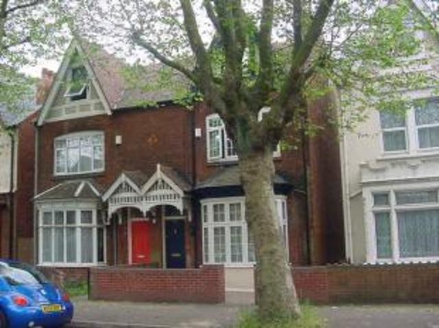  Image of 1 bedroom Room to rent in Hallewell Road Edgbaston Birmingham B16 at 45 Hallewell Road, Room 6, Edgbaston B16
