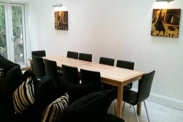 Image of 1 bedroom Room to rent in Oak Tree Lane Selly Oak Birmingham B29 at 52 Oak Tree Lane, Room 7, Birmingham B29