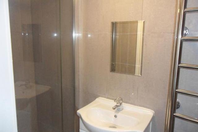  Image of 1 bedroom Room to rent in Gillott Road Edgbaston Birmingham B16 at Gillott Road, Edgbaston, Birmingham B16