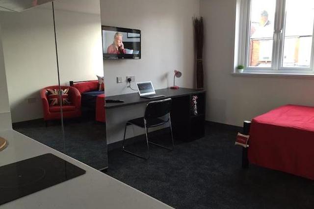  Image of Studio flat to rent in Pershore Road Selly Park Birmingham B29 at 966 Pershore Road, Selly Park B29