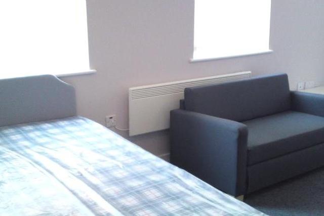  Image of Studio flat to rent in  at Birmingham B29