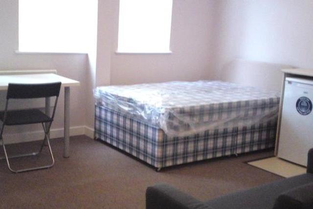  Image of Studio flat to rent in  at Birmingham B29