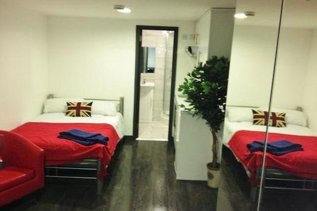 Image of Studio flat to rent in  at 187 Gristhorpe Road, Selly Pak B2