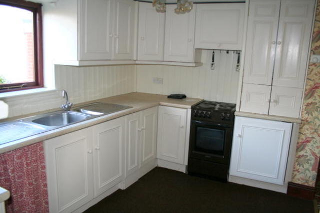  Image of 1 bedroom Cottage to rent in The Green Beckingham Doncaster DN10 at The Green, Beckingham DN10