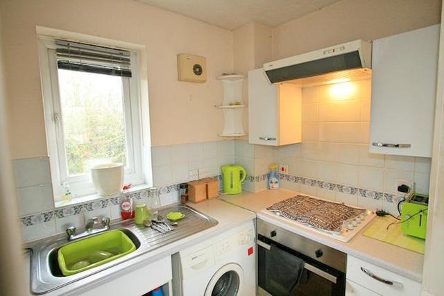  Image of 1 bedroom Flat for sale in Dale Close Stanway Colchester CO3 at Dale Close, Colchester CO3