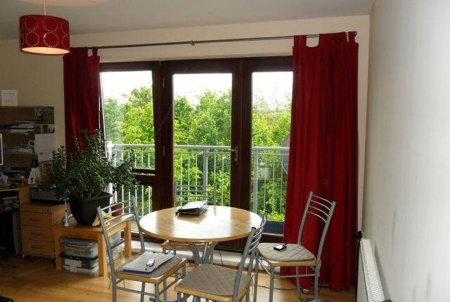  Image of 1 bedroom Flat to rent in Staverton Grove Broughton Milton Keynes MK10 at Staverton Grove, Broughton, Milton Keynes MK10