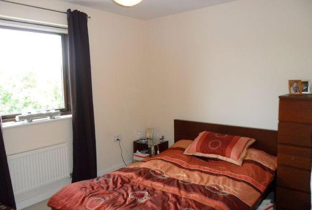  Image of 1 bedroom Flat to rent in Staverton Grove Broughton Milton Keynes MK10 at Staverton Grove, Broughton, Milton Keynes MK10