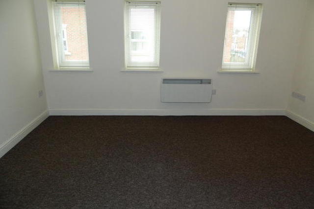  Image of 1 bedroom Flat to rent in Yarborough Road Lincoln LN1 at Yarborough Road, Lincoln LN1
