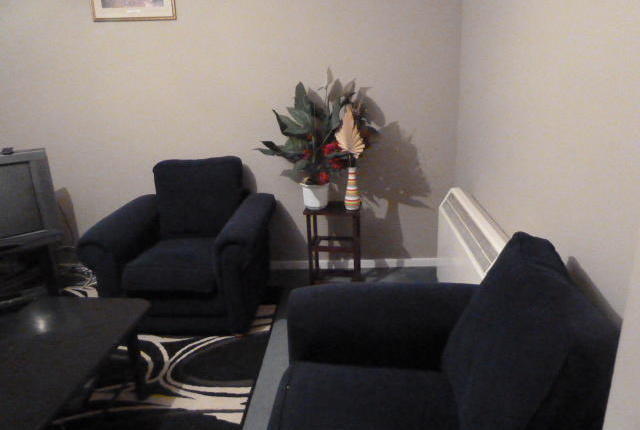  Image of 1 bedroom Flat to rent in Swaythling Close London N18 at Swaythling Close, London N18