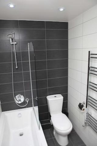  Image of 2 bedroom Flat to rent in St. Mark Street London E1 at Barnett Street, London E1