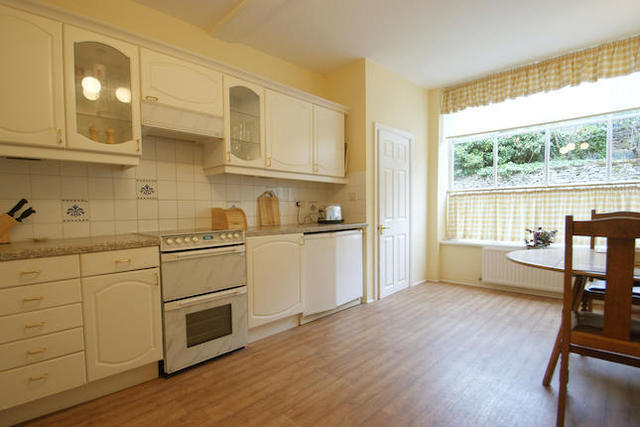  Image of 2 bedroom Flat to rent in High Street Blockley Moreton-in-Marsh GL56 at Milton Court, Blockley GL56