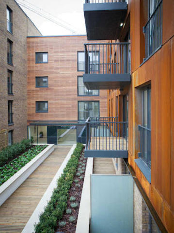  Image of 2 bedroom Flat to rent in Plough Way London SE16 at Whiting Way, Surrey Quays SE16