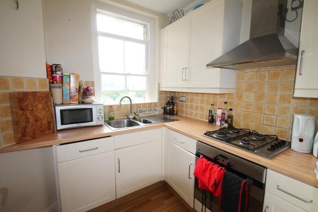  Image of 2 bedroom Flat to rent in Kennington Oval London SE11 at Kennington Oval, Vauxhall SE11
