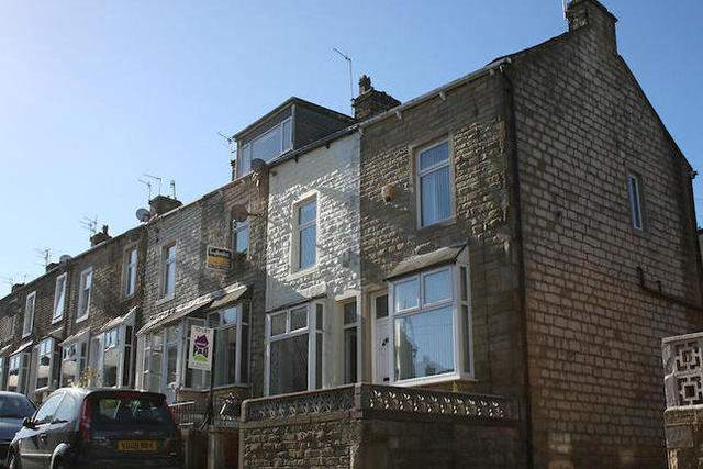  Image of 2 bedroom Terraced house to rent in Lower East Avenue Barnoldswick BB18 at 4 Lower East Ave, Barnoldswick BB18