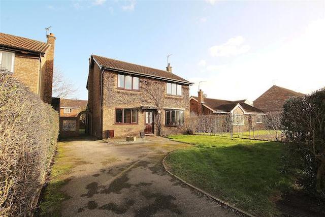  Image of 4 bedroom  for sale in Garthends Lane Hemingbrough Selby YO8 at Garthends Lane, Hemingbrough, Selby YO8