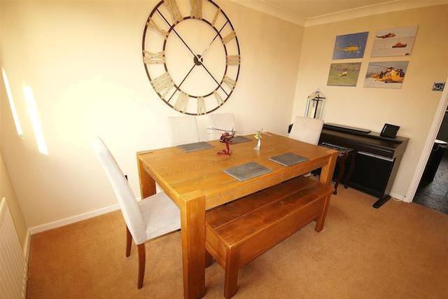  Image of 4 bedroom  for sale in Garthends Lane Hemingbrough Selby YO8 at Garthends Lane, Hemingbrough, Selby YO8