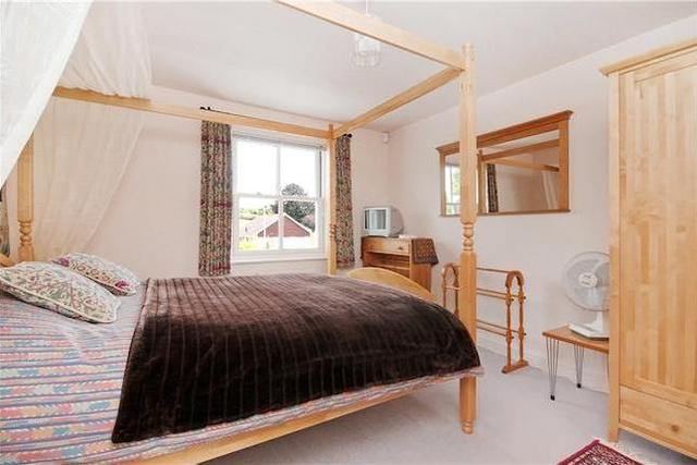  Image of 4 bedroom  for sale in Tidworth Road Allington Salisbury SP4 at Allington, Salisbury, Wiltshire SP4