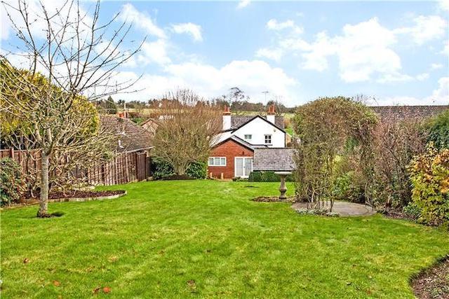  Image of 4 bedroom  for sale in Tidworth Road Allington Salisbury SP4 at Allington, Salisbury, Wiltshire SP4