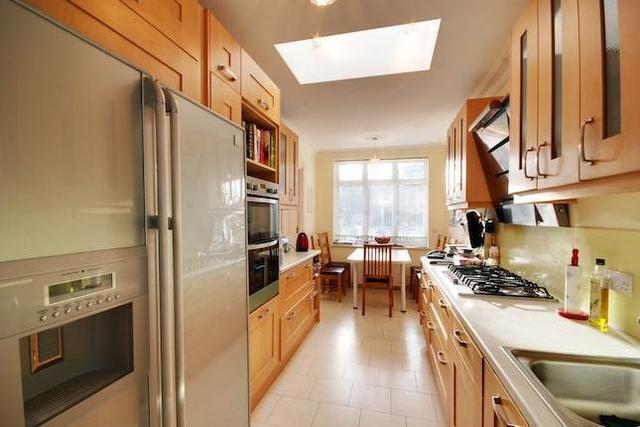  Image of 5 bedroom Property to rent in Mount Avenue London W5 at Mount Avenue, Ealing W5