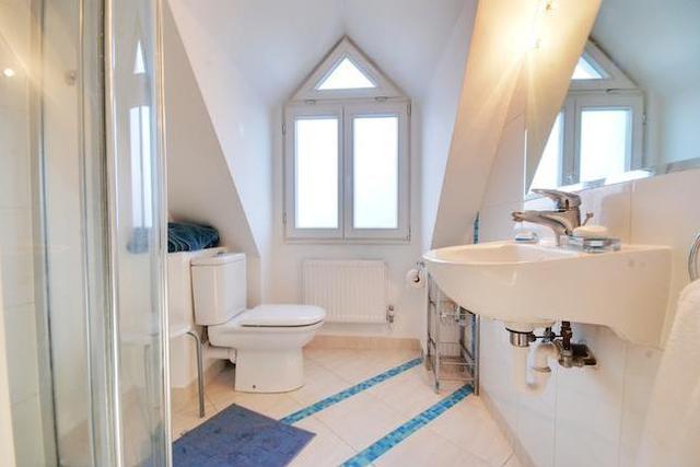  Image of 5 bedroom Property to rent in Mount Avenue London W5 at Mount Avenue, Ealing W5
