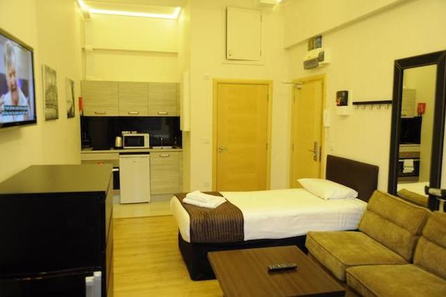  Image of Studio flat to rent in Rotherhithe New Road London SE16 at Rotherhithe New Road, London SE16