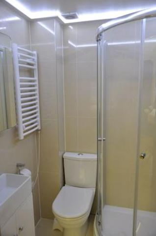  Image of Studio flat to rent in Rotherhithe New Road London SE16 at Rotherhithe New Road, London SE16
