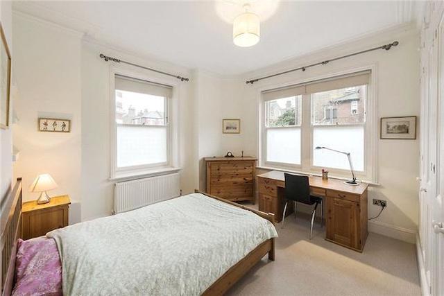  Image of 3 bedroom Flat for sale in Lurline Gardens London SW11 at Albert Palace Mansions, Lurline Gardens, London SW11
