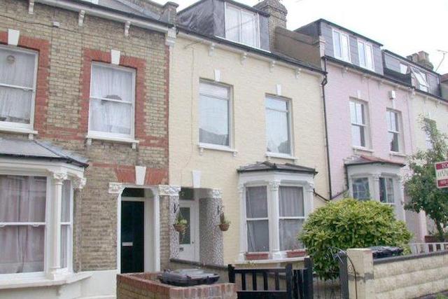  Image of 3 bedroom Flat to rent in Crescent Road London N22 at Crescent Road, Alexandra Park, London N22