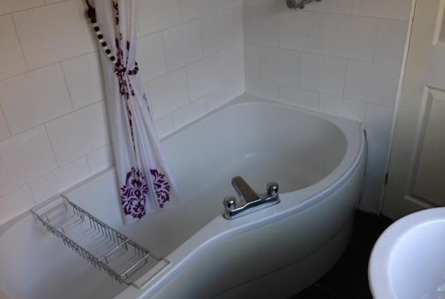  Image of 3 bedroom Terraced house to rent in Belmont Street Scunthorpe DN16 at Belmont Street, Scunthorpe DN16