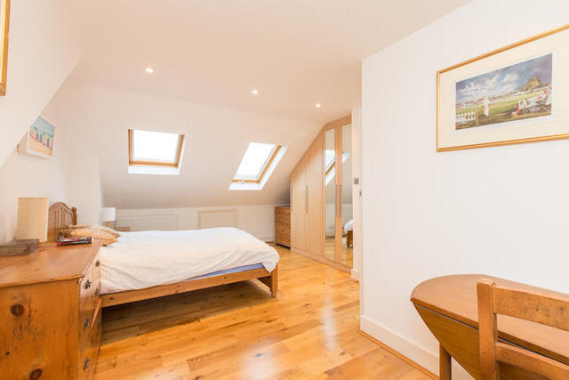  Image of 4 bedroom Terraced house to rent in Wisley Road London SW11 at Wisley Road, Battersea, London SW11