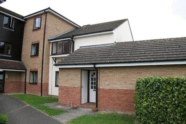  Image of 1 bedroom Flat to rent in Loris Court Cherry Hinton Cambridge CB1 at Loris Court, Cherry Hinton, Cambridge CB1