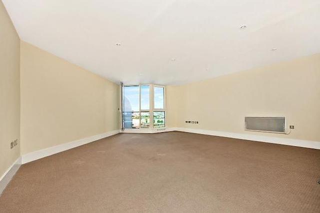  Image of 2 bedroom Flat to rent in St. George Wharf London SW8 at Hamilton House, St George Wharf, Vauxhall SW8