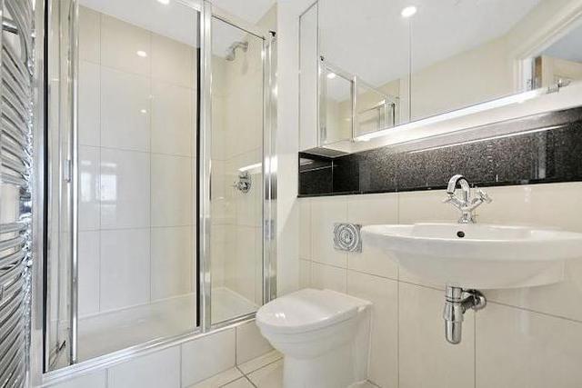  Image of 2 bedroom Flat to rent in St. George Wharf London SW8 at Hamilton House, St George Wharf, Vauxhall SW8