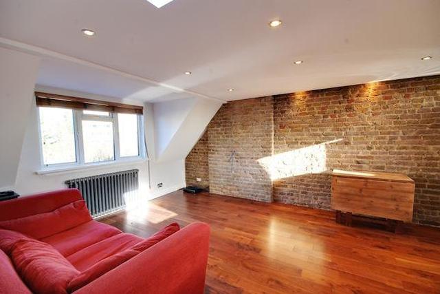  Image of 2 bedroom Flat to rent in Hastings Road London W13 at Hastings Road, Ealing W13