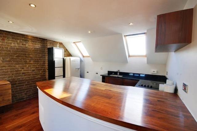  Image of 2 bedroom Flat to rent in Hastings Road London W13 at Hastings Road, Ealing W13