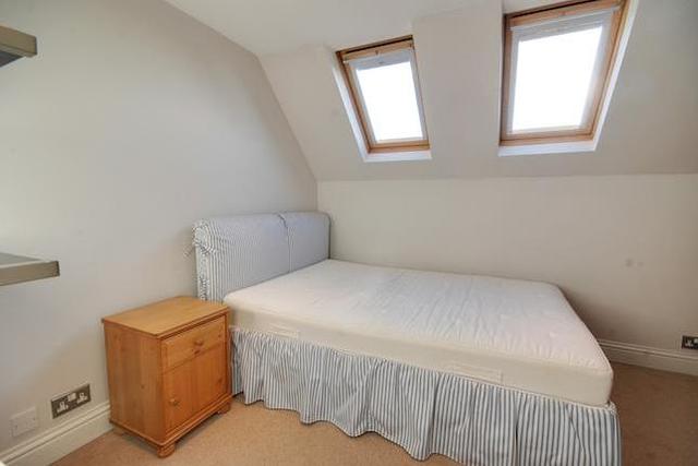  Image of 2 bedroom Flat to rent in Hastings Road London W13 at Hastings Road, Ealing W13