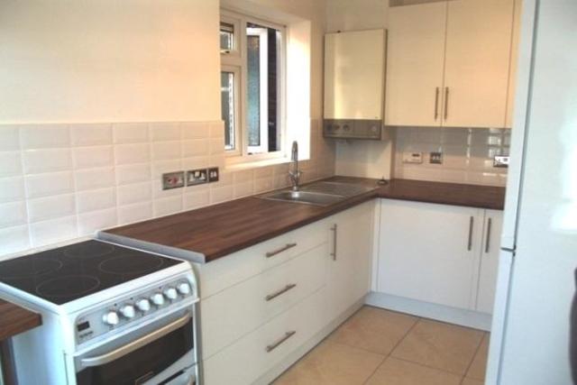  Image of 2 bedroom Maisonette to rent in Gordon Road London E4 at Gordon Road, London E4