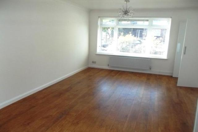  Image of 2 bedroom Maisonette to rent in Gordon Road London E4 at Gordon Road, London E4