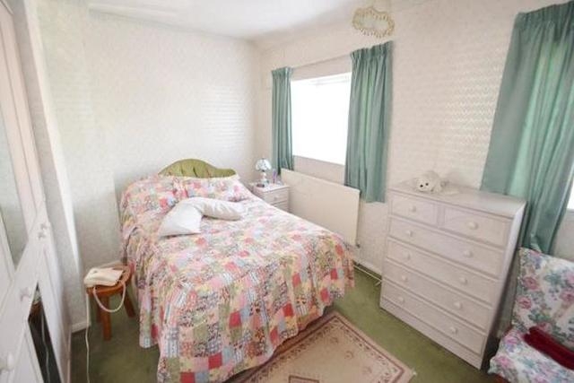  Image of 2 bedroom  for sale in Western Avenue Thorpe Egham TW20 at Western Avenue, Thorpe, Egham TW20