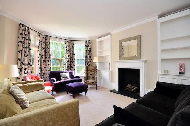  Image of 3 bedroom Flat to rent in Albert Bridge Road London SW11 at Albert Bridge Road, Battersea SW11