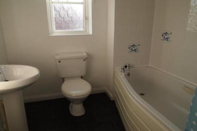  Image of 3 bedroom Property to rent in Eaton Crescent Taunton TA2 at Eaton Crescent, Taunton, Somerset TA2