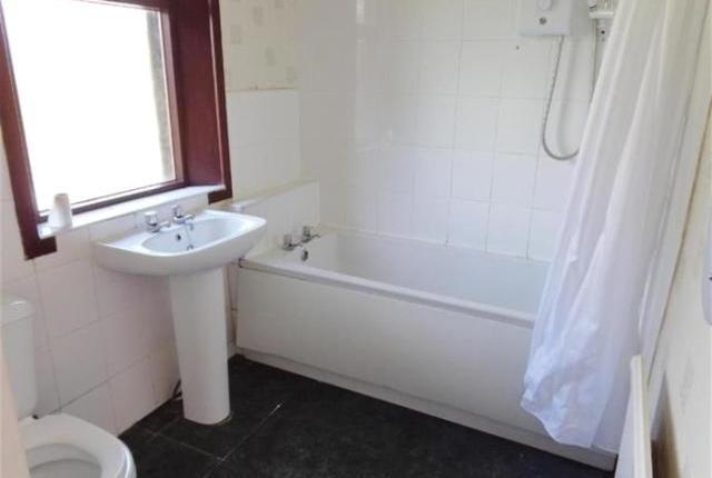  Image of 3 bedroom  to rent in Bayview Crescent Methil Leven KY8 at Bayview Crescent, Methil, Fife KY8