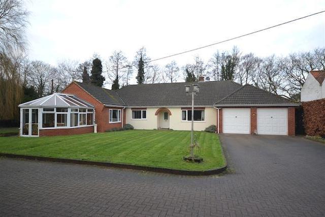  Image of 4 bedroom Detached Bungalow for sale in Mill Road Dilham North Walsham NR28 at Dilham, Norwich NR28