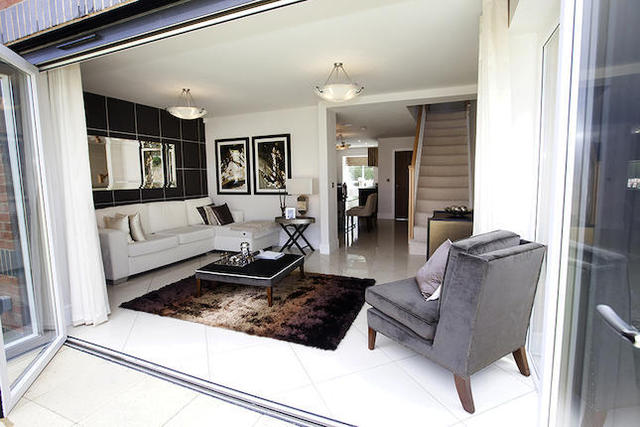  Image of 4 bedroom  for sale in Kitson Hill Road Mirfield WF14 at Kitson Hill Road, Mirfield WF14