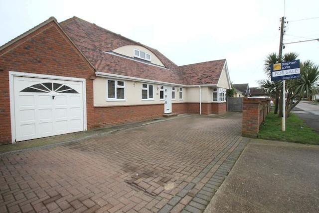  Image of 4 bedroom  for sale in Lionel Road Canvey Island SS8 at Lionel Road, Canvey Island SS8